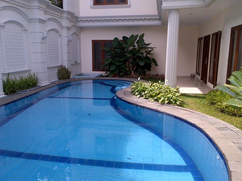 for rent Bright House in Pejaten Barat