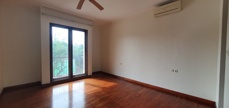 House for rent in Pejaten area "Price Can Be Negotiable"