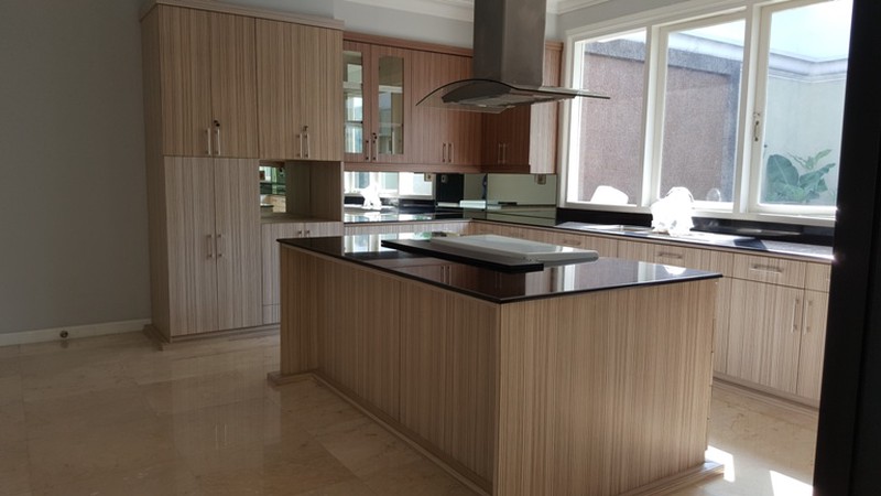 for rent Excellent House in Pejaten Barat