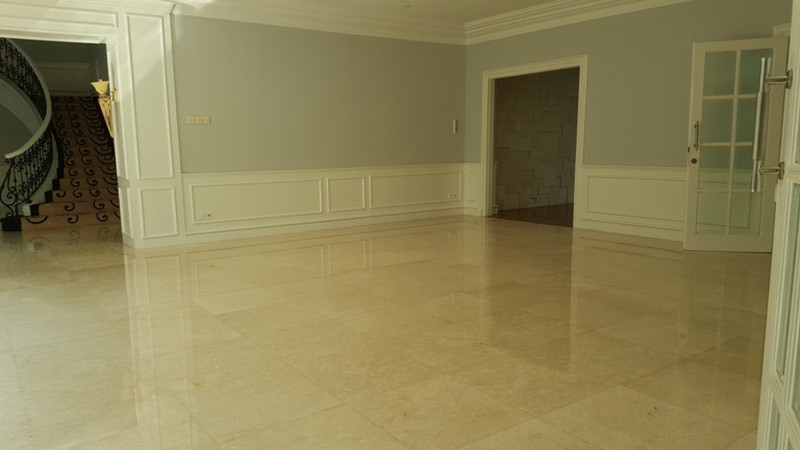 for rent Excellent House in Pejaten Barat