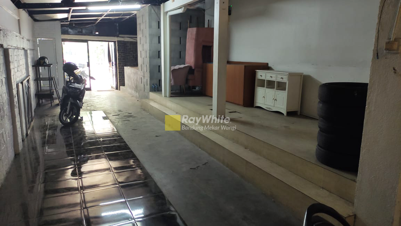 Ruang Usaha Strategis Mainroad Supratman