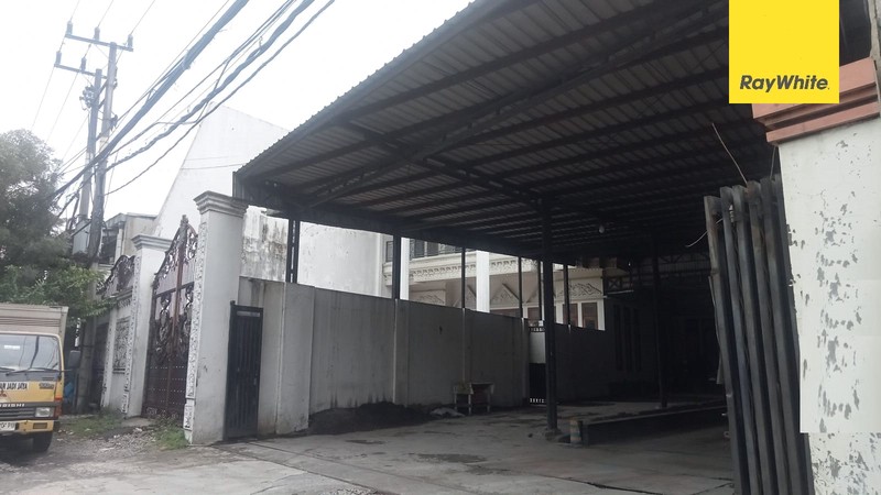 Dijual Aset Lelang Rumah Di Kedung Cowek Surabaya