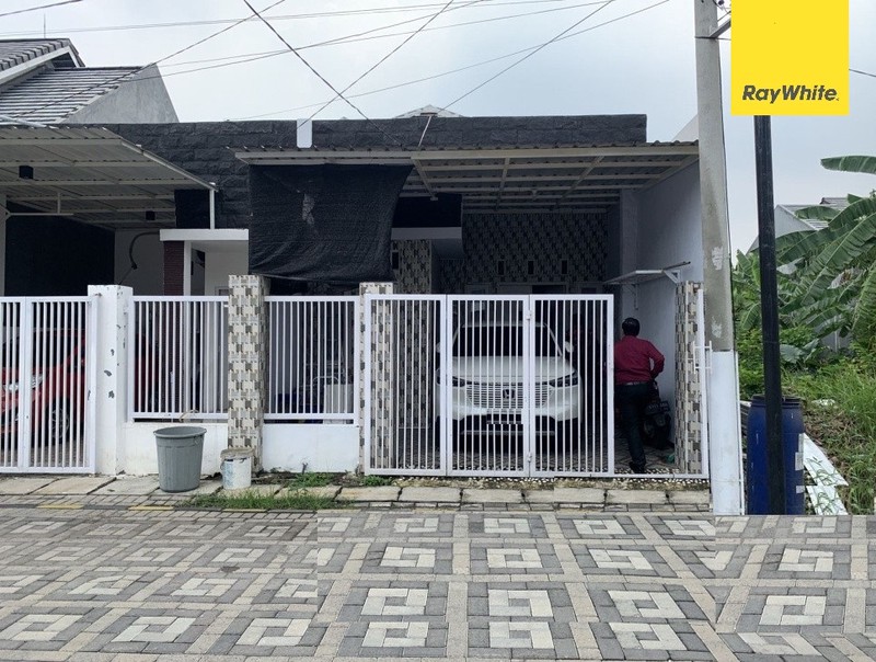 Dijual Aset Lelang Rumah Di Griya Kebraon Manis Utara Surabaya
