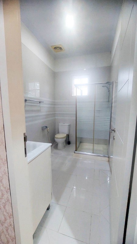 Rumah Asri, Nyaman, 2 Lantai, Bagus, dalam Cluster Elite di Bintaro 