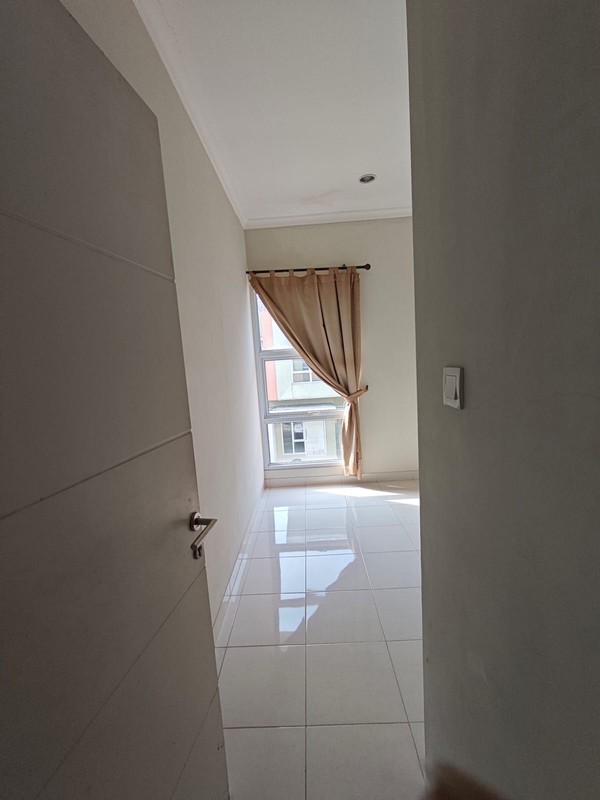 Rumah 2 lantai siap huni di Arcadia Village Gading Serpong