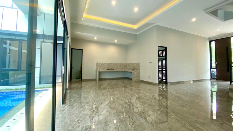 Exclusive Tropical House Bintaro Jaya Sektor 9