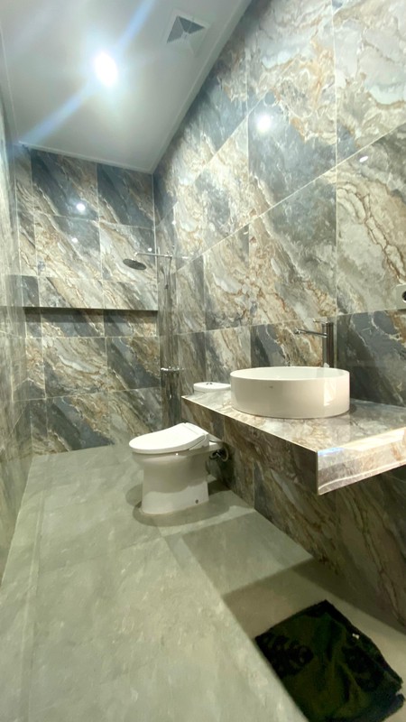 Exclusive Tropical House Bintaro Jaya Sektor 9