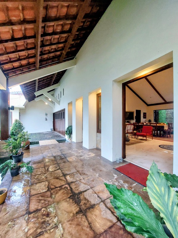 Rumah suasana resort di Cipete Jakarta Selatan