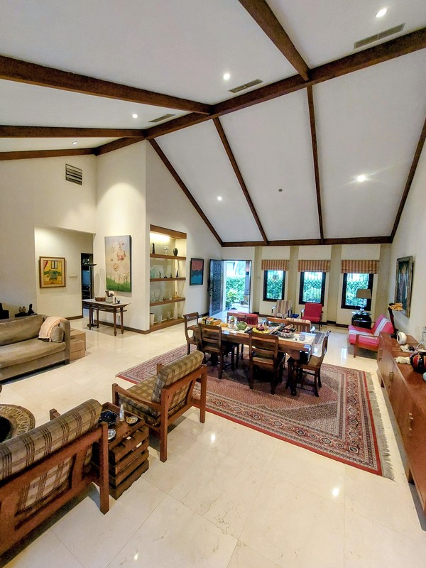 Rumah suasana resort di Cipete Jakarta Selatan