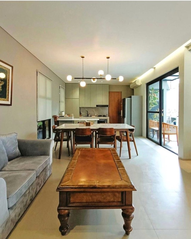 Rumah Bagus,ada swmming pool di Bintaro Jaya 9