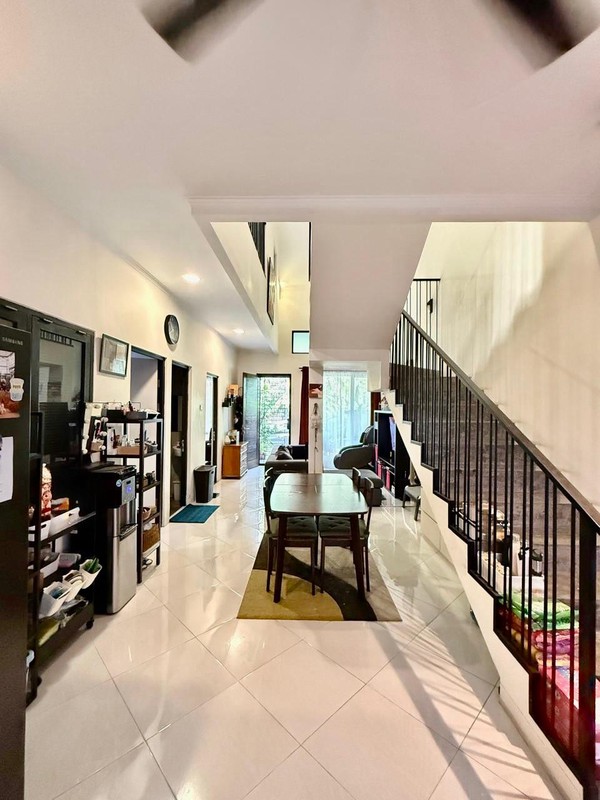 Rumah Bagus,lokasi oke Di Gracia Residence Graha Raya Bintaro Jaya