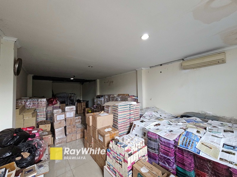 Ruko di Cinere Terrace Commercial, Depok, 3 lantai, dekat tol Desari