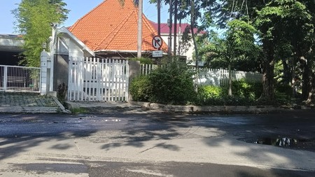 DIJUAL CEPAT RUMAH JL. WR. SUPRATMAN SURABAYA PUSAT