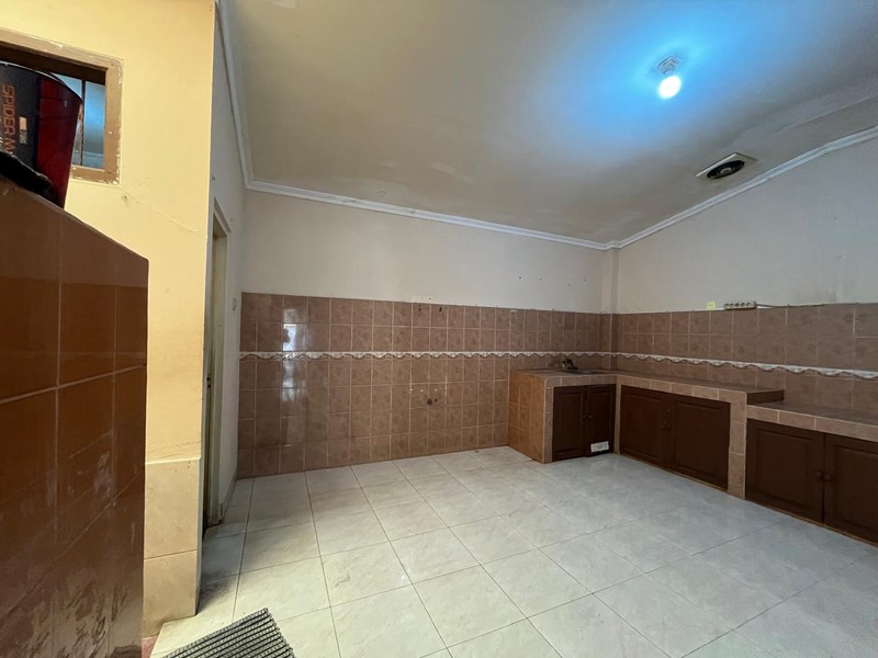 Dijual rumah di Taman Borobudur 1 perum 2 Karawaci Tangerang