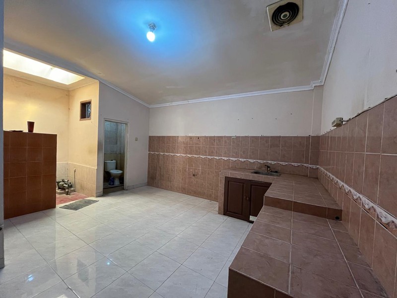 Dijual rumah di Taman Borobudur 1 perum 2 Karawaci Tangerang