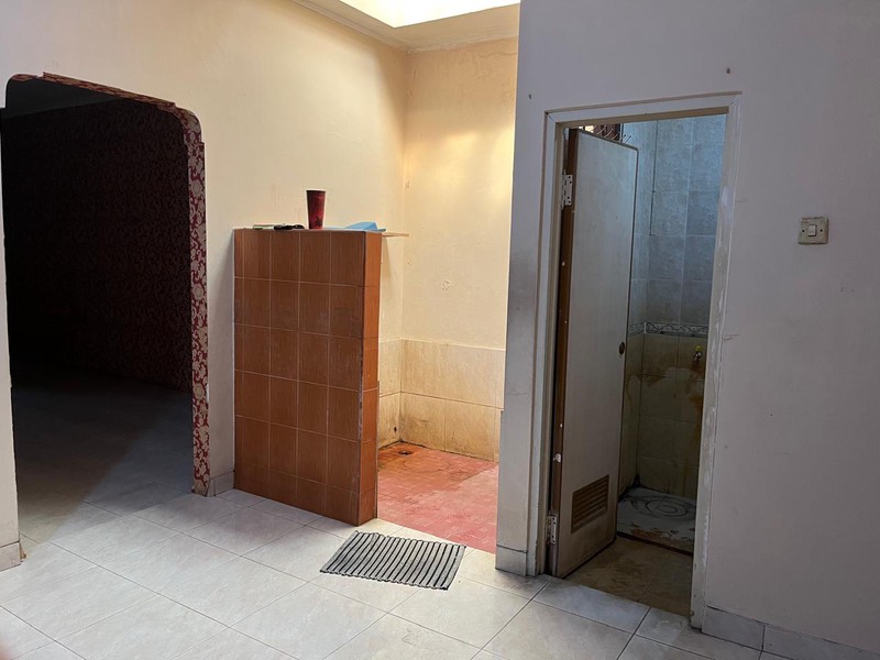 Dijual rumah di Taman Borobudur 1 perum 2 Karawaci Tangerang