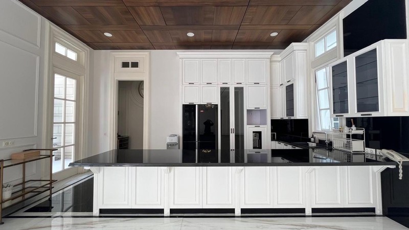 Rumah Mewah di Mega Kuningan cocok untuk X Patriat