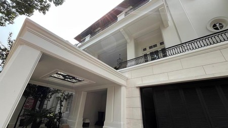 Rumah Mewah di Mega Kuningan cocok untuk X Patriat