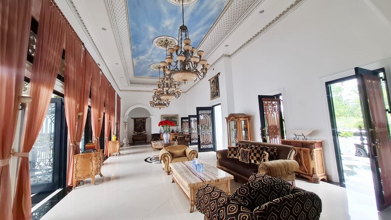 Dijual Mansion Premium di Daerah Sejuk-Furnished, A Private Mountain Estate with Unrivaled Panoramic Views