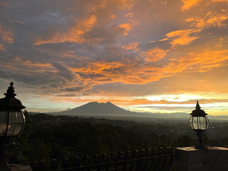 Dijual Mansion Premium di Daerah Sejuk-Furnished, A Private Mountain Estate with Unrivaled Panoramic Views