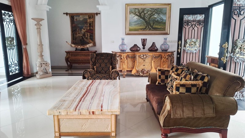 Dijual Mansion Premium di Daerah Sejuk-Furnished, A Private Mountain Estate with Unrivaled Panoramic Views