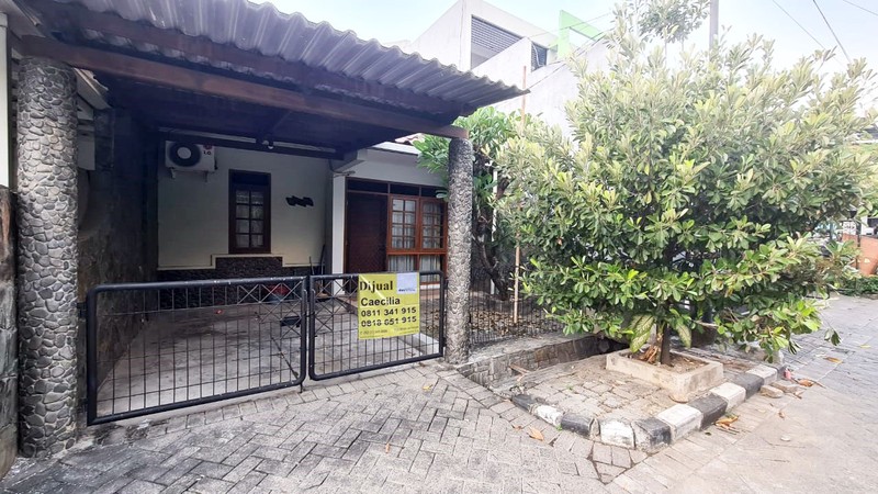 Rumah di Babatan Pratama Wiyung Surabaya Barat, Bagus + Terawat, SIAP HUNI