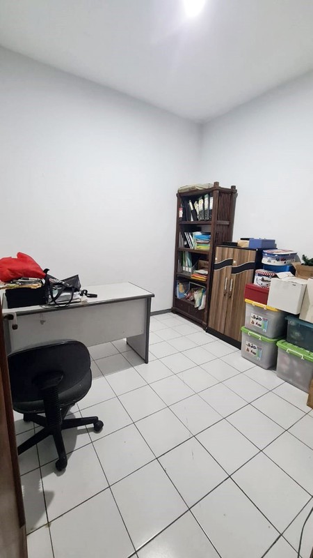 Rumah di Babatan Pratama Wiyung Surabaya Barat, Bagus + Terawat, SIAP HUNI