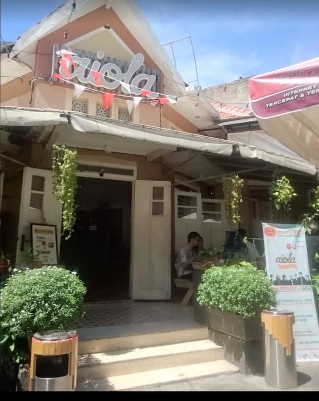 Dijual rumah komersil Surabaya pusat kota jl selamet