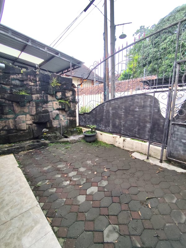 Rumah Luas Strategis di Dekat Kampus & Akses Jl. Godean, Banyuraden, Gamping, Sleman