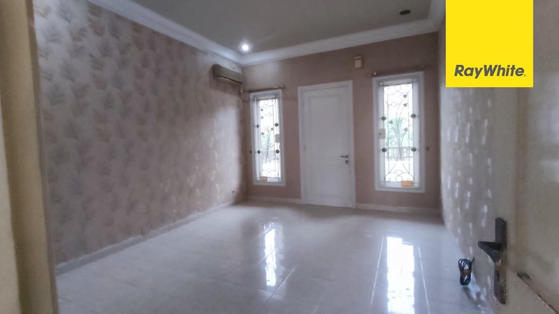Rumah Dijual Di Central Park Regency Mulyosari Surabaya