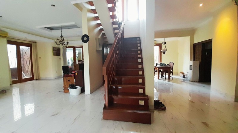 Rumah + Mini Pool di Menteng Dalam Tebet Jaksel