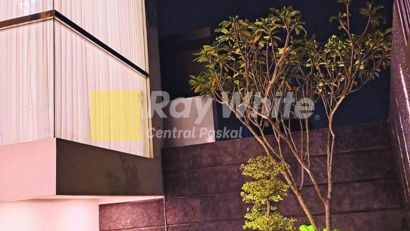 Rumah Nyaman Cantik dan Full Furnished di Pada Lestari Bandung