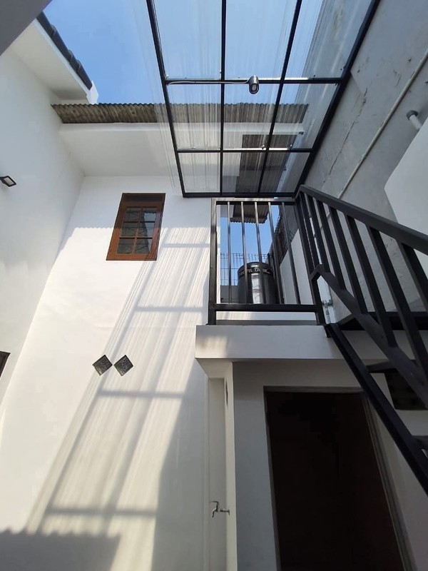 DIJUAL RUMAH BARU WIGUNA MURAH SURABAYA