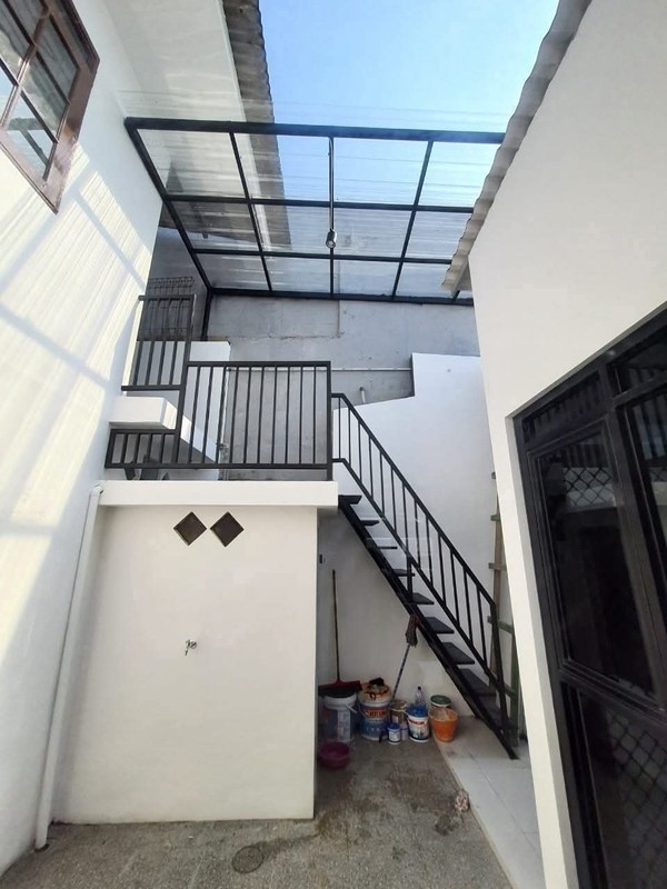 DIJUAL RUMAH BARU WIGUNA MURAH SURABAYA