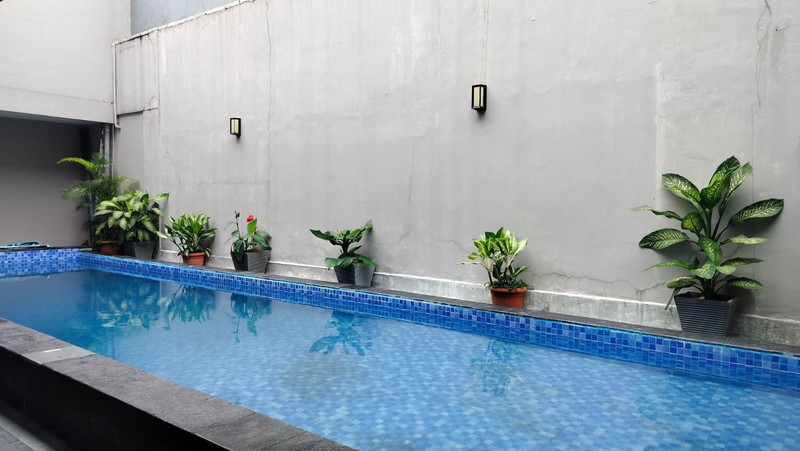 Rumah terawat cocok silent office di Cikini Jakarta Pusat, 600 m2, siap huni, 200 meter ke RS Cikini dan hanya berjarak 2 km FKUI RSCM 