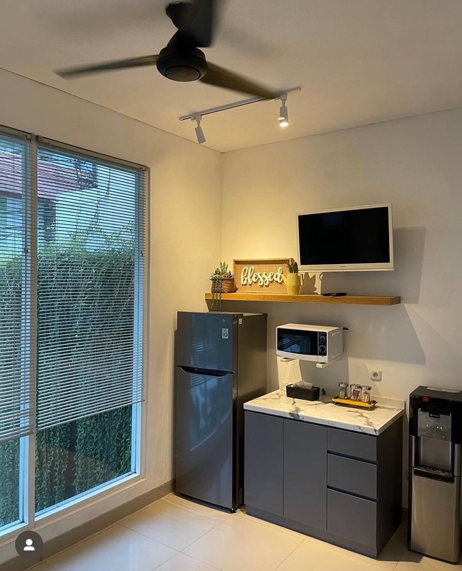 RARE LISTING ! Rumah kost Exclusive 3,5 lantai dengan Basement di lokasi elite Setiabudi Jakarta Selatan