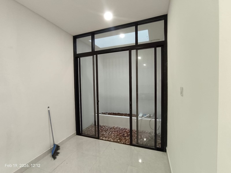 Rumah Baru 2,5 Lantai dalam Perumahan Jagakarsa Jakarta Selatan