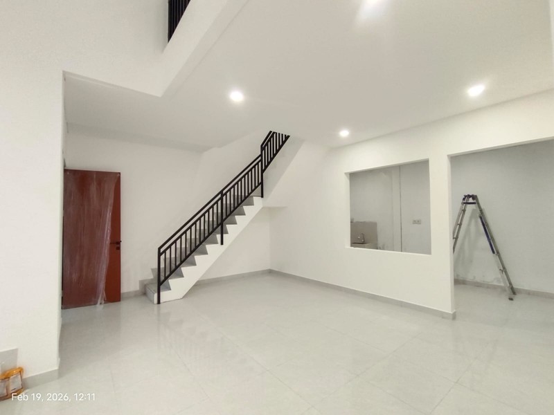 Rumah Baru 2,5 Lantai dalam Perumahan Jagakarsa Jakarta Selatan