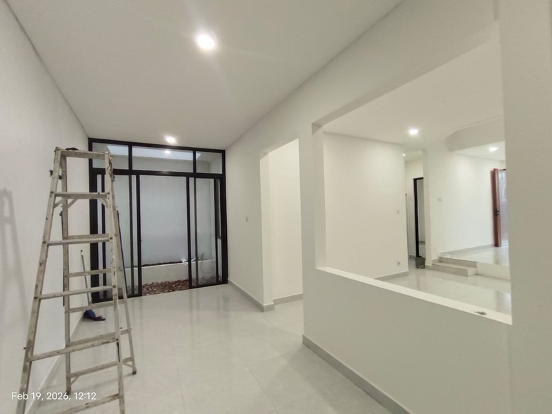 Rumah Baru 2,5 Lantai dalam Perumahan Jagakarsa Jakarta Selatan