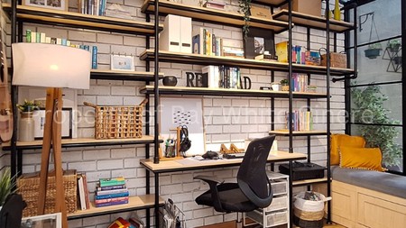 Hunian Unik dan Cantik Dalam Perumahan Lebak Bulus Dengan Private Swimming Pool