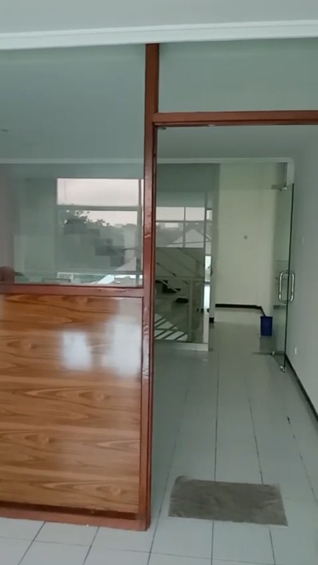 2 Milyaran Dijual Ruko Raya Tenggilis Barat - Hadap Nol Jalan Raya Komersial Area Cocok Buat Segala Usaha Dekat Ubaya Tenggilis Mejoyo, Superindo Raya Jemursari