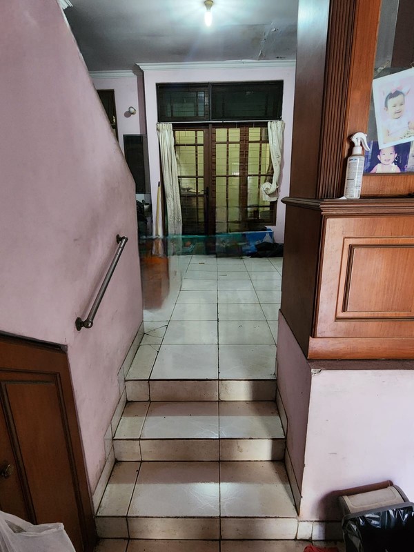 Jual Cepat Rumah 2 Lantai di Puri Kencana Kembangan Jakarta Barat DKI Jakarta