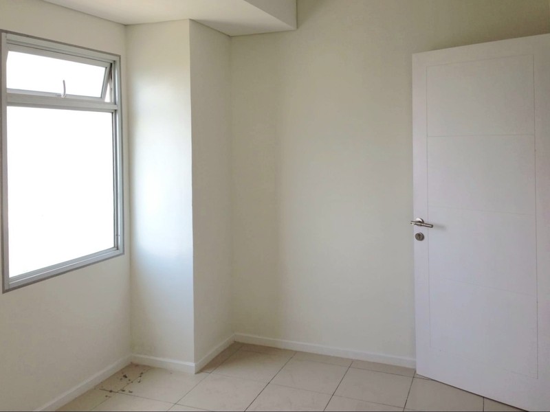 Apartemen Green Lake Sunter, North Park, hadap Selatan, view Danau, 36 m². brand new