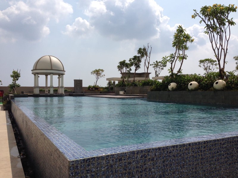 Apartemen Green Lake Sunter, North Park, hadap Selatan, view Danau, 36 m². brand new