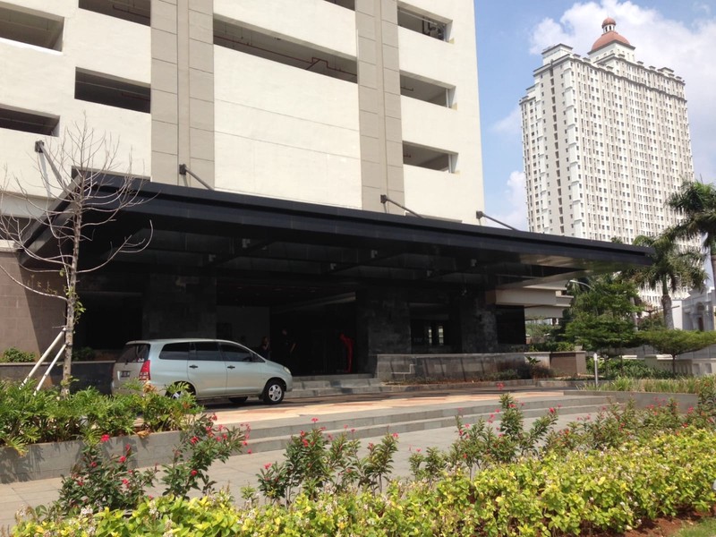 Apartemen Green Lake Sunter, North Park, hadap Selatan, view Danau, 36 m². brand new