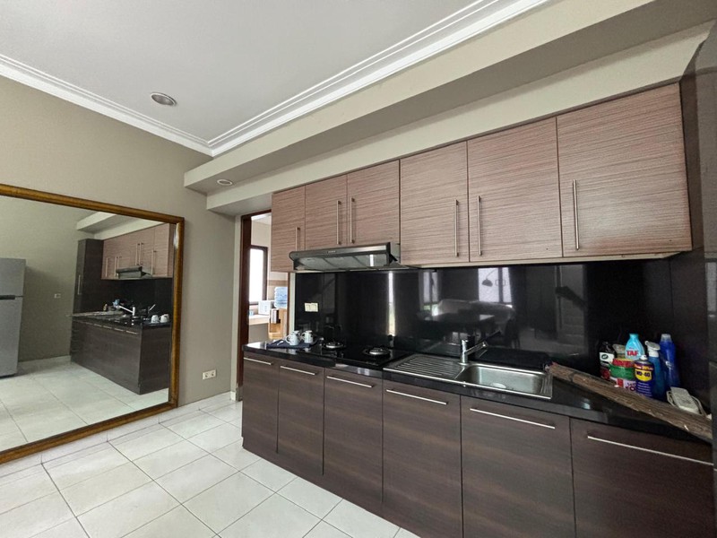 Rumah 2 Lantai Luas Kokoh di Kota Wisata Cibubur 