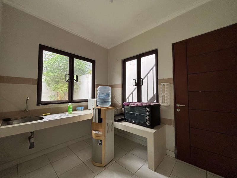 Rumah 2 Lantai Luas Kokoh di Kota Wisata Cibubur 