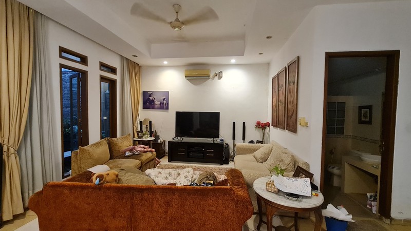 Bebas Banjir: Rumah Siap Huni Ada Kamar Kos & Gym di Radio Dalam Jaksel