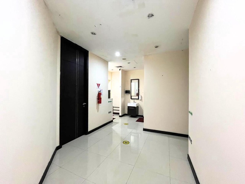 Kantor for Sale in Jakarta Selatan, DKI Jakarta Ruko Commercial 2 Lantai di Kebayoran Baru dekat Senopati