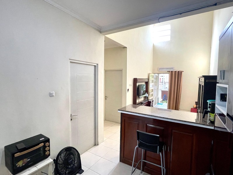 Rumah Dijual Valencia Puri Surya Jaya Siap Huni